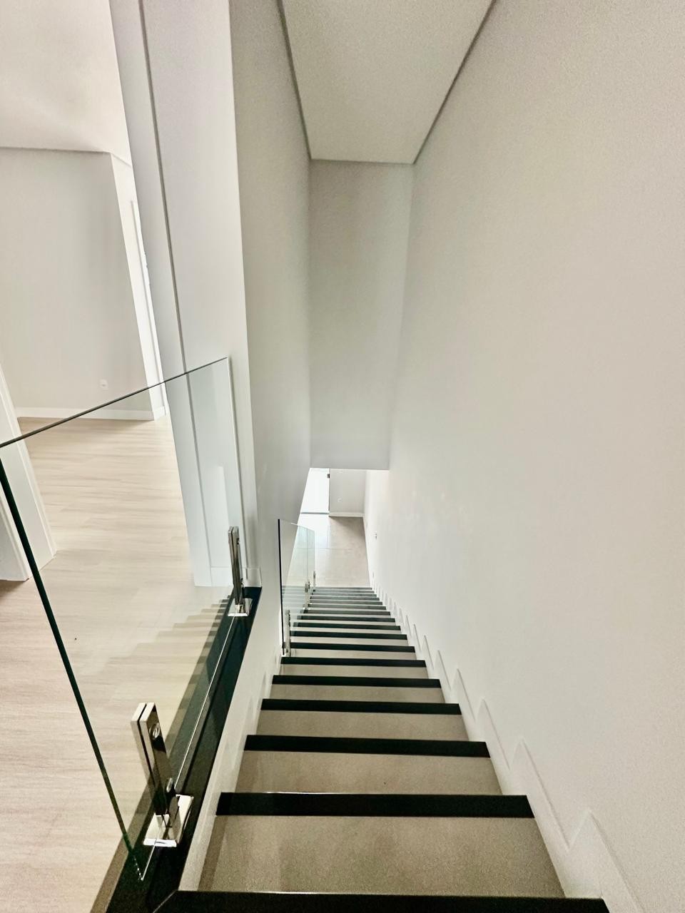 Sobrado -2 suítes- 1 vaga — foto 5