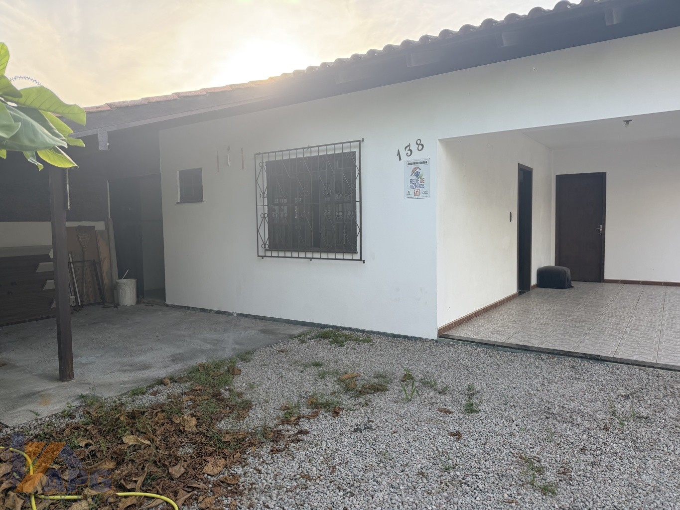 Casa com dois dormitórios no bairro Coloninha. — foto 3