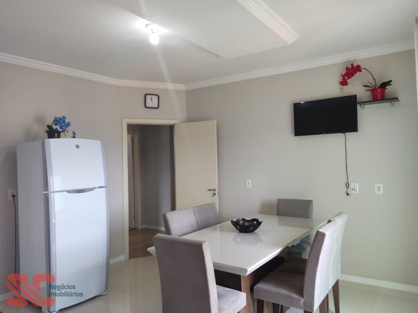 Casa com 02 pisos — foto 4