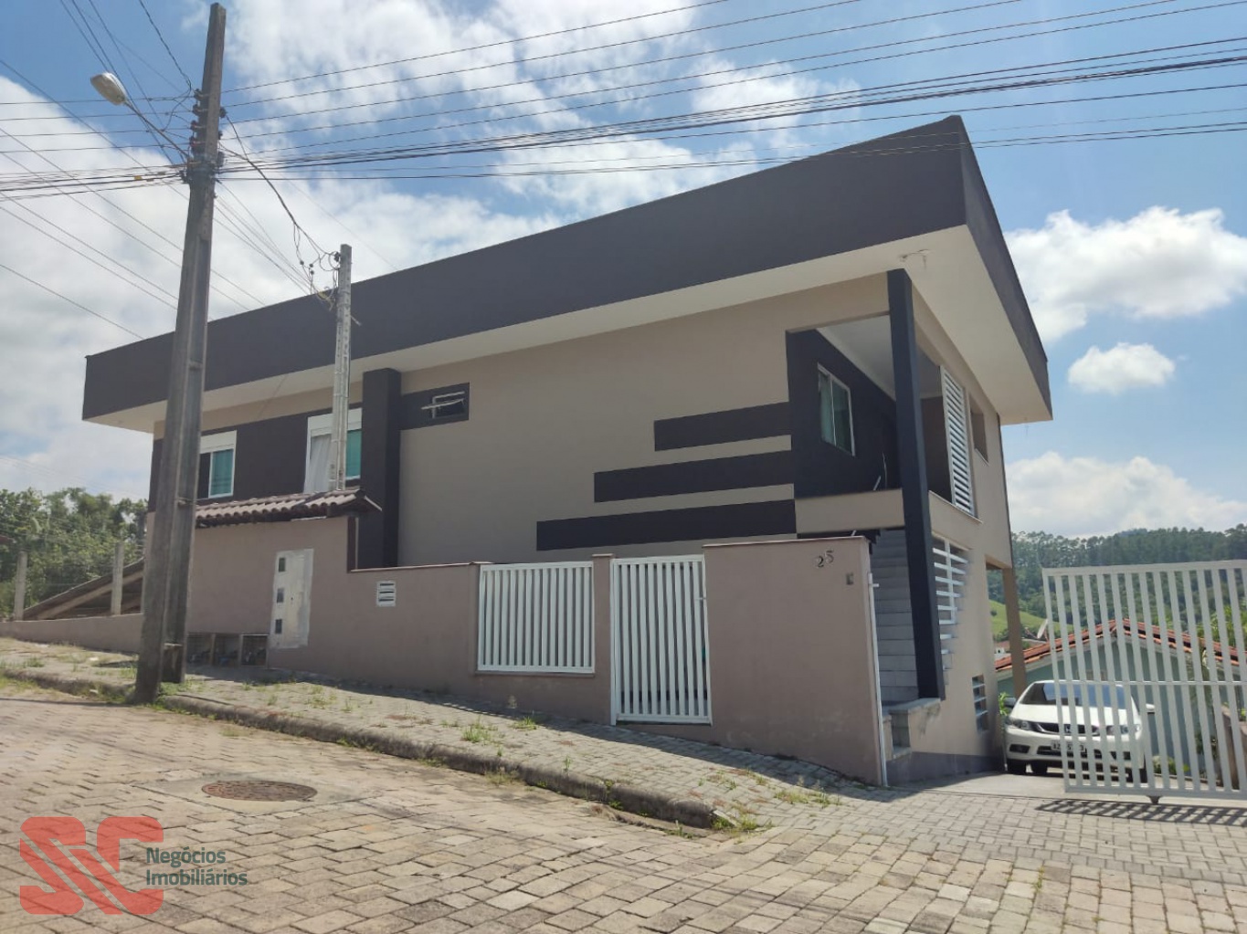 Casa com 02 pisos — foto 2