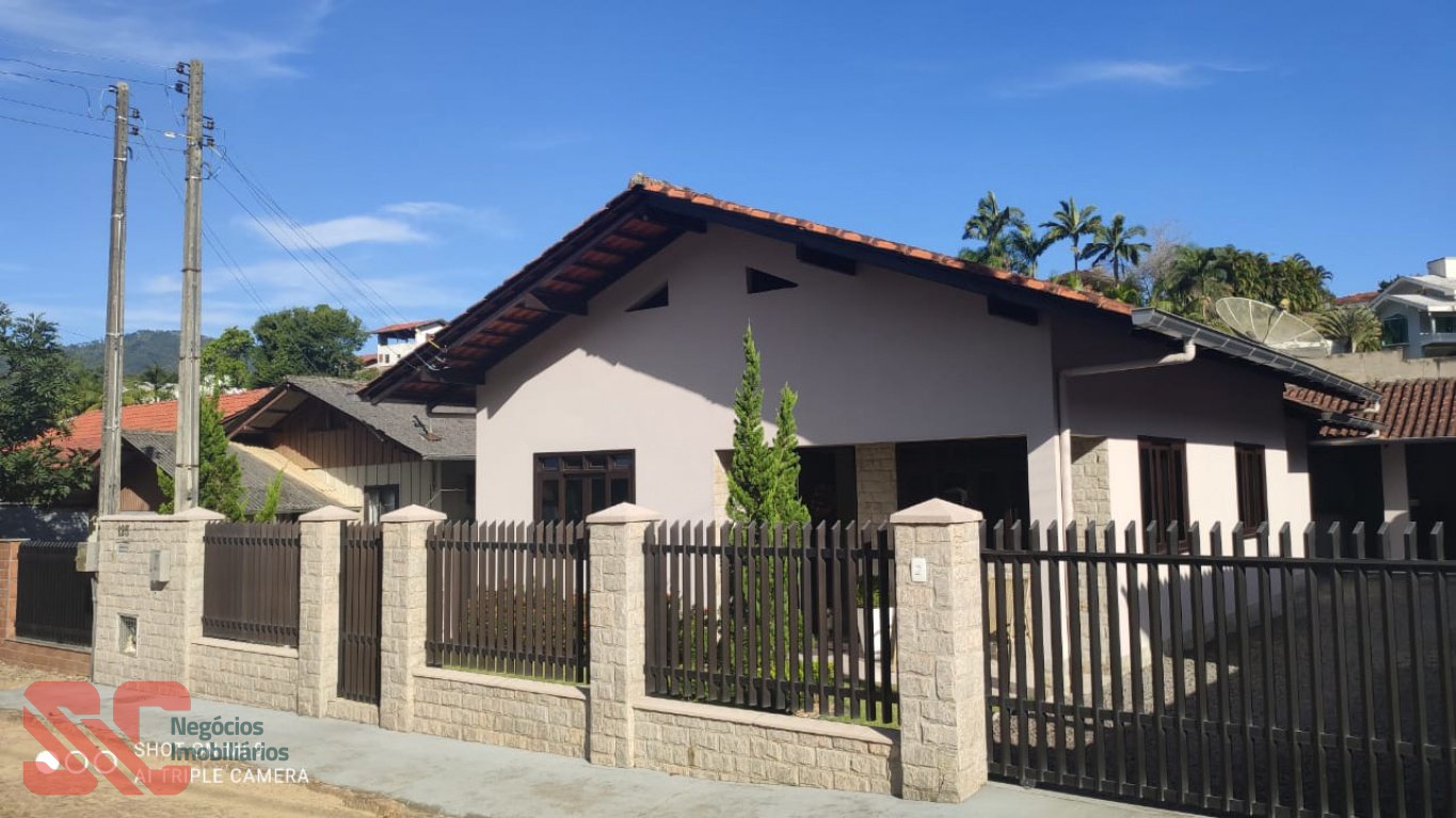 excelente casa em rodeio - foto 1