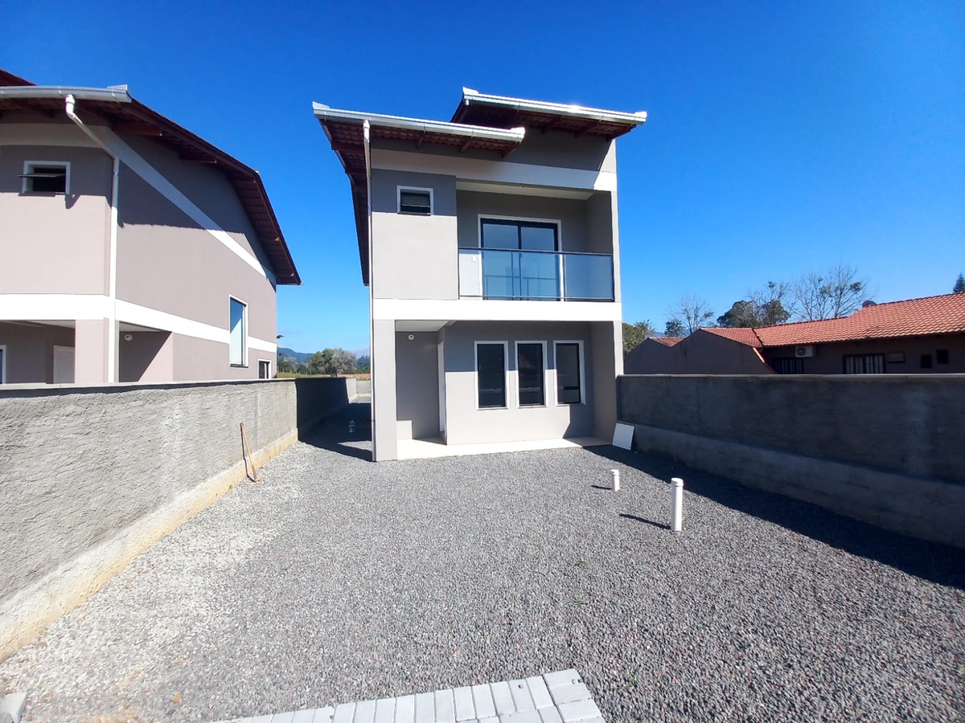 Sobrado no Bairro Estrada das Areias em Indaial - foto 1