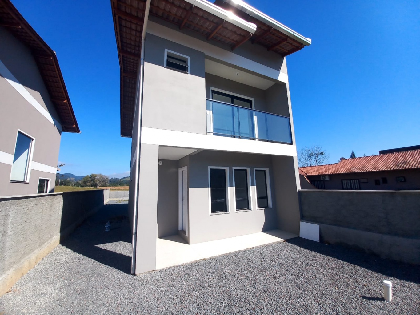 Sobrado no Bairro Estrada das Areias em Indaial — foto 2