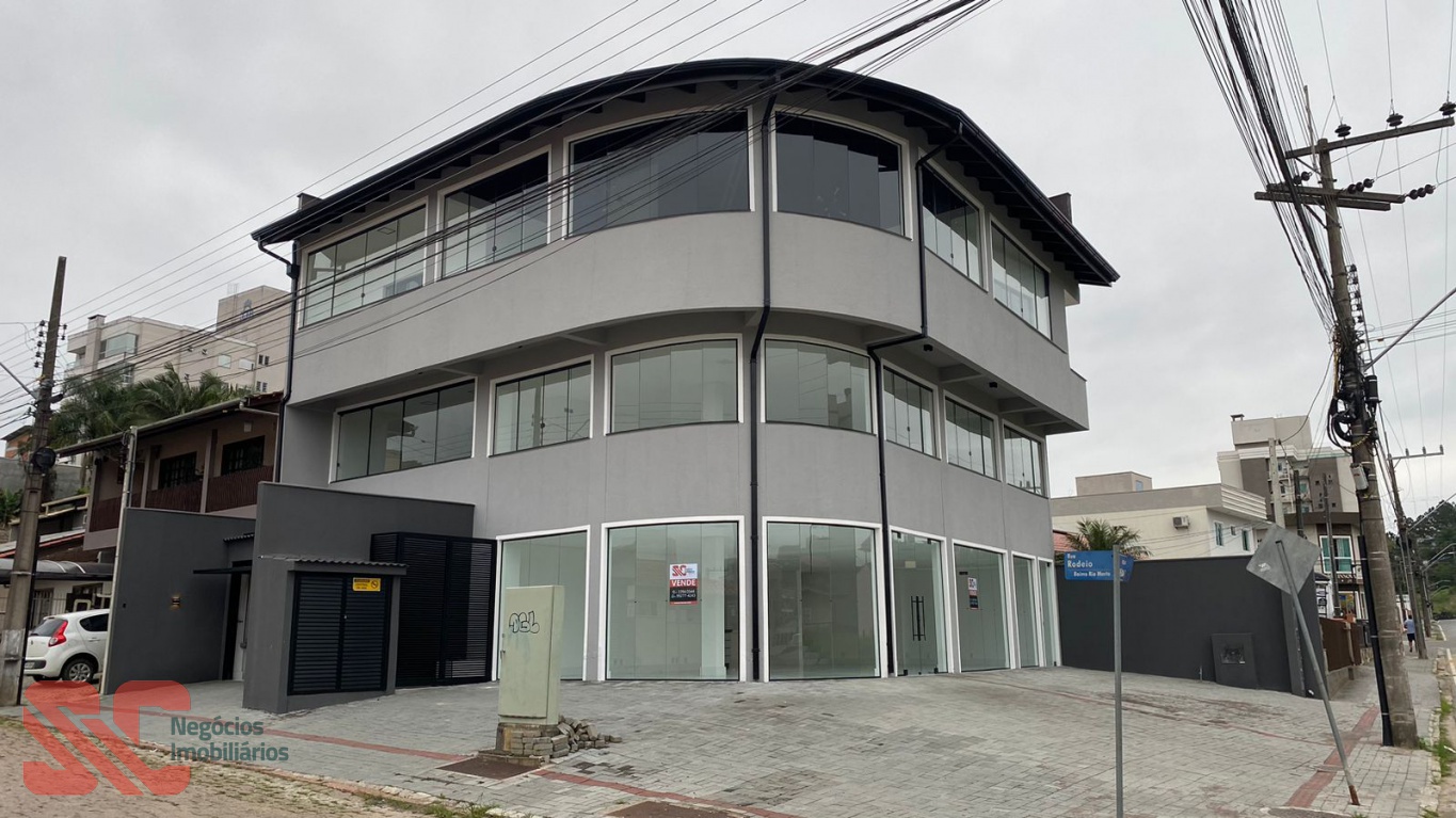 Prédio residencial/comercial no bairro Rio Morto - foto 1