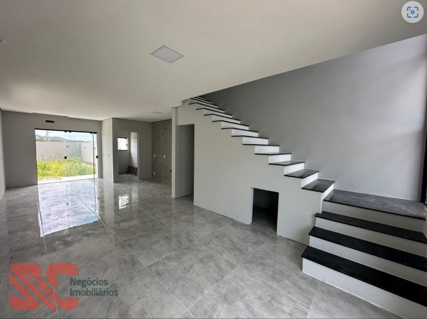 Sobrado no bairro Benedito — foto 3