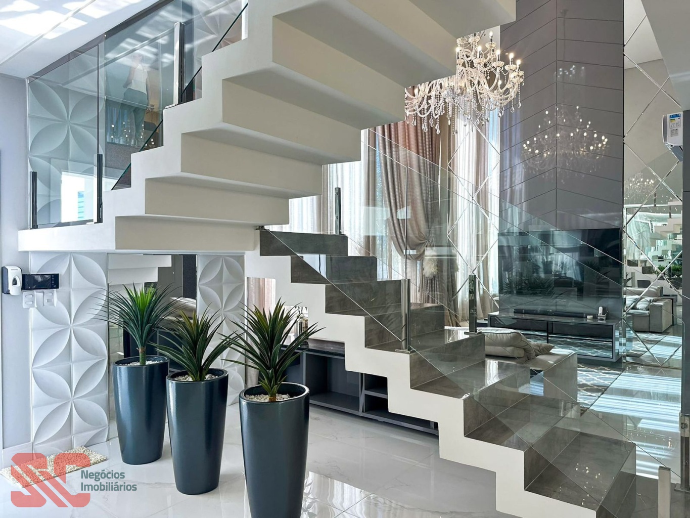 Residência de alto padrão no bairro Rio Morto — foto 7