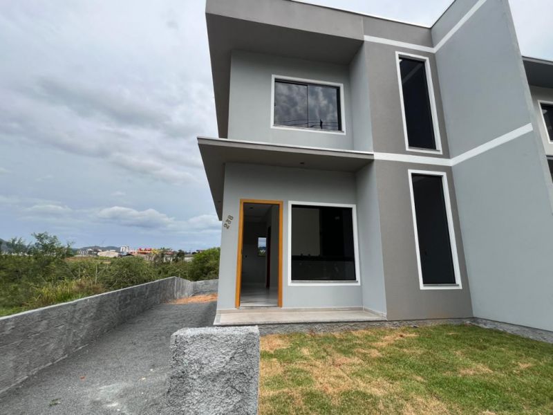 Casa no bairro Benedito — foto 2