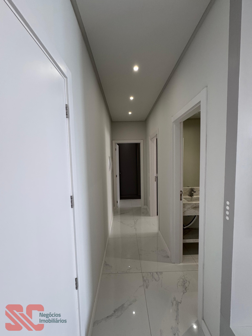 Apartamento com vista para o mar em Perequê — foto 7