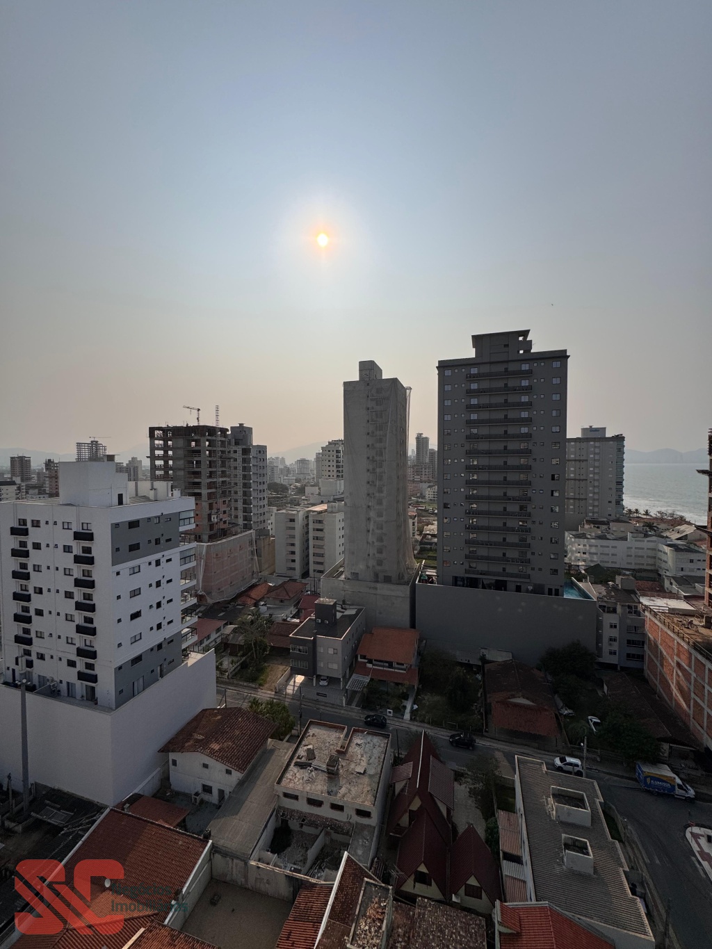 Apartamento com vista para o mar em Perequê — foto 2