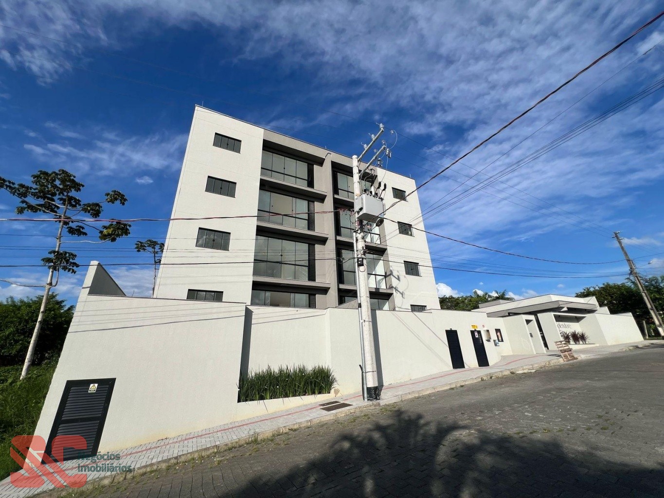 Apartamento com sacada extra — foto 2