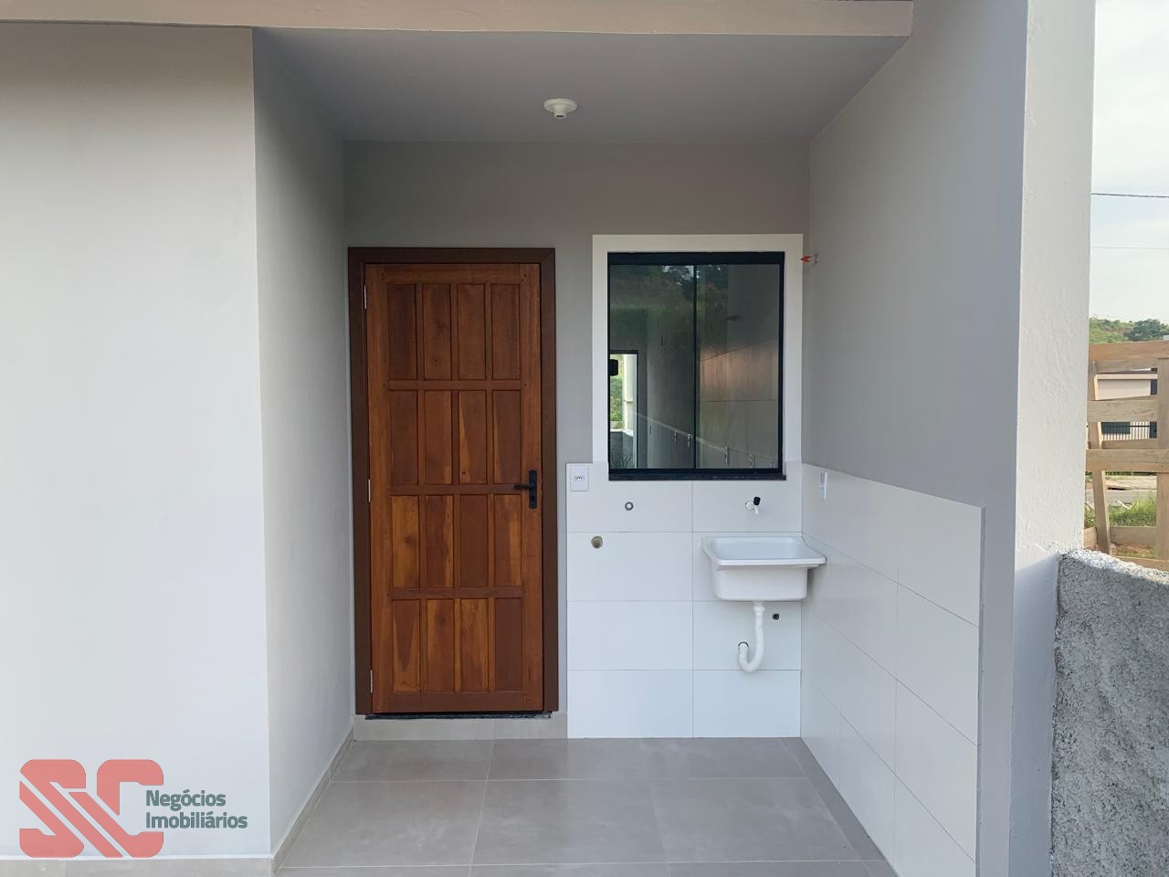 CASA NO PARQUE ARAPONGAS — foto 4