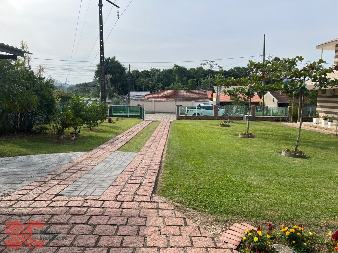 CASA DE ALTO PADRÃO — foto 4