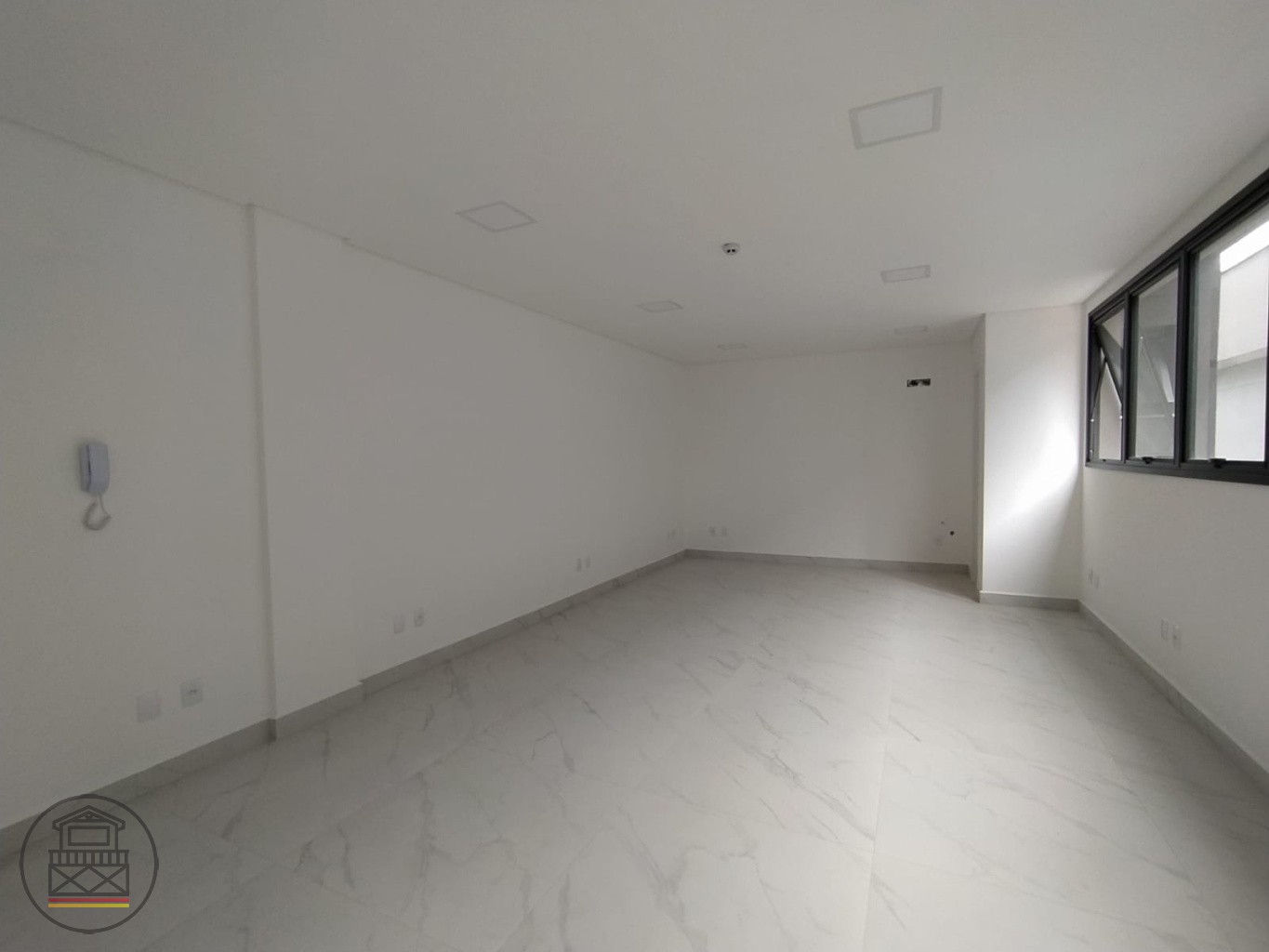 Sala Comercial no Edifício Empresarial Rei Salomão - Bairro Velha — foto 6