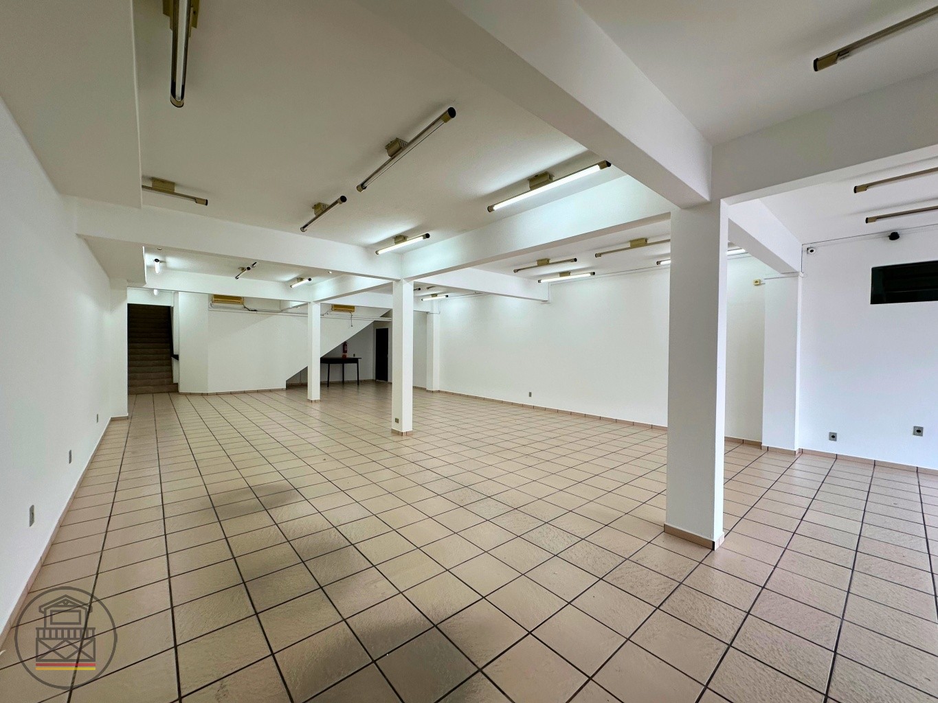 Loja Térrea em Blumenau - 230m prontos para o sucesso do seu negócio! — foto 3