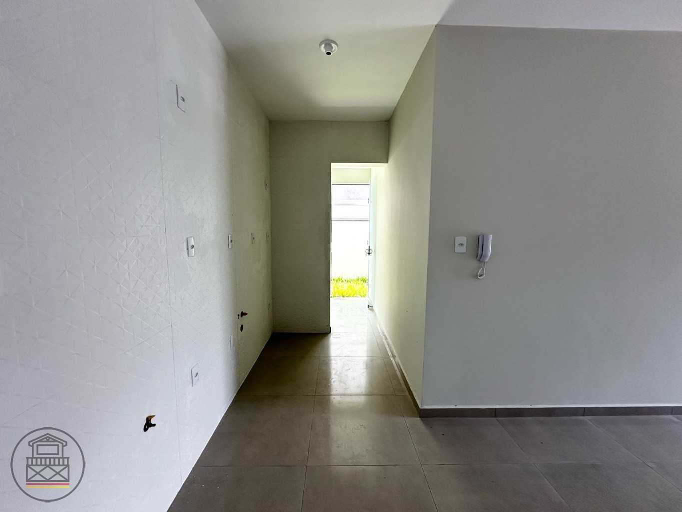 Apartamento com espaço externo e entrada individual. — foto 7