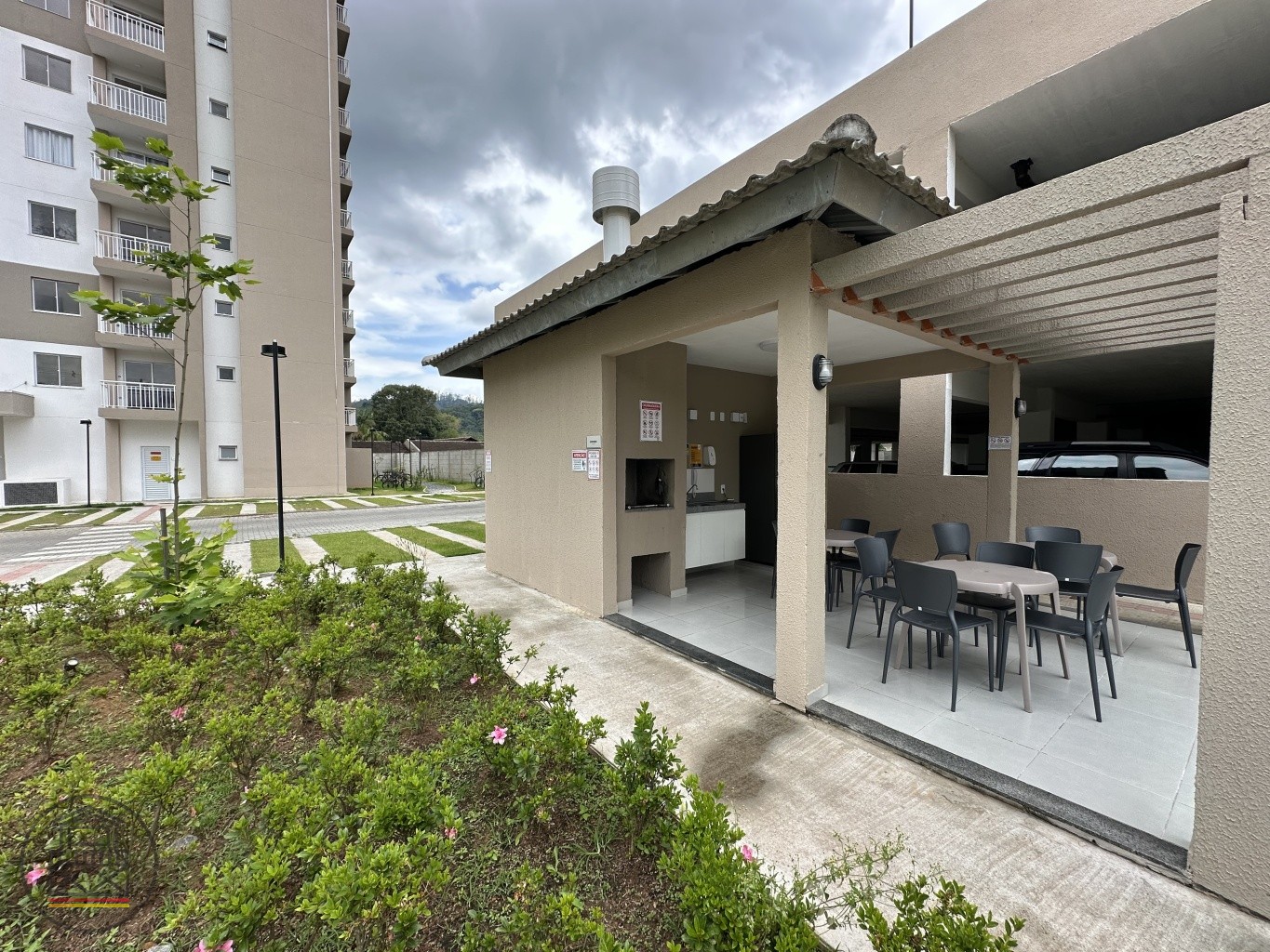 Apartamento em Blumenau - 2 Dormitórios — foto 5