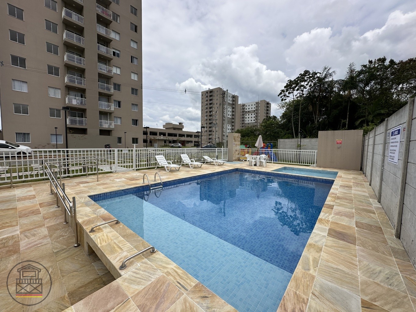 Apartamento em Blumenau - 2 Dormitórios — foto 2