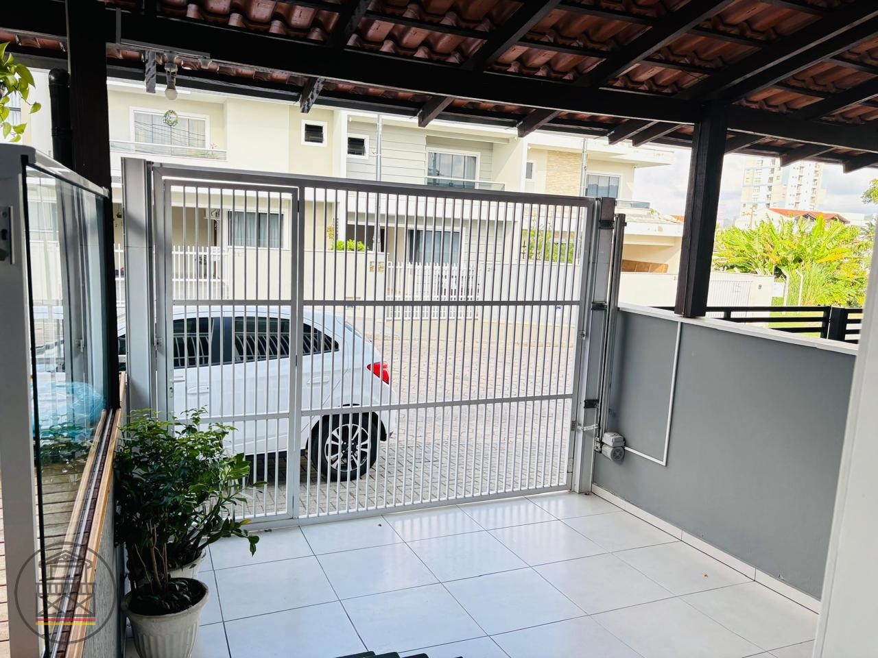 Oportunidade Única! Casa em Localização Privilegiada! — foto 2