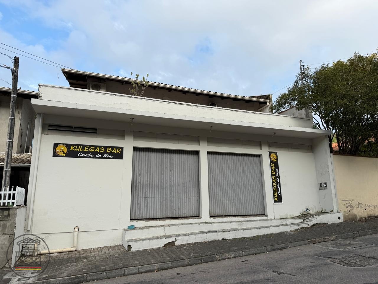 Oportunidade Única: Galpão Comercial + Casa Residencial - Água Verde! — foto 2