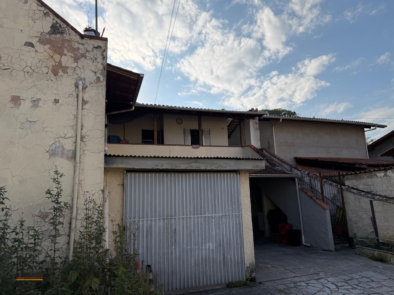Oportunidade Única: Galpão Comercial + Casa Residencial - Água Verde! — foto 7