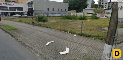 Lote/Terreno no bairro Centro