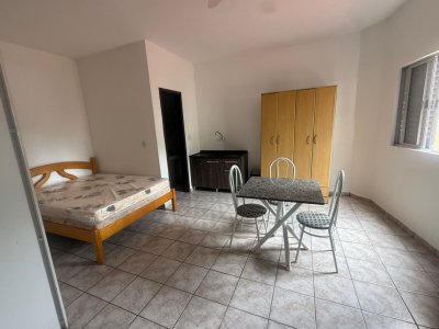 Kitnet no bairro Victor Konder