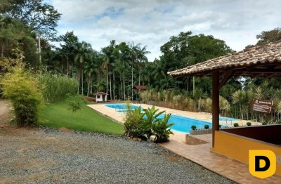 Área Rural no bairro Rodeio32