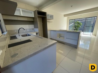 Sobrado no bairro Velha