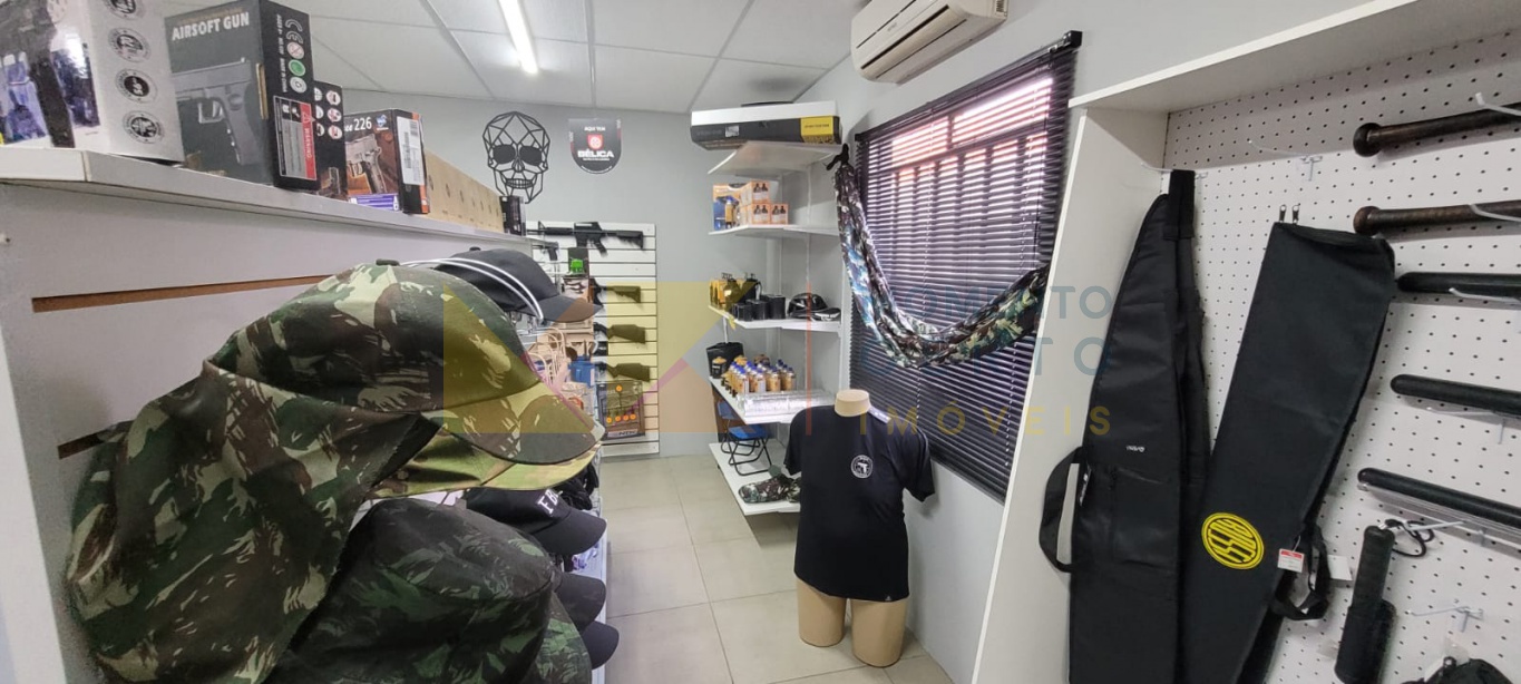 Excelente ponto comercial na Rua General Osório, com loja física na frente e estacionamento. Nos fundos área residencial com acesso independente — foto 3