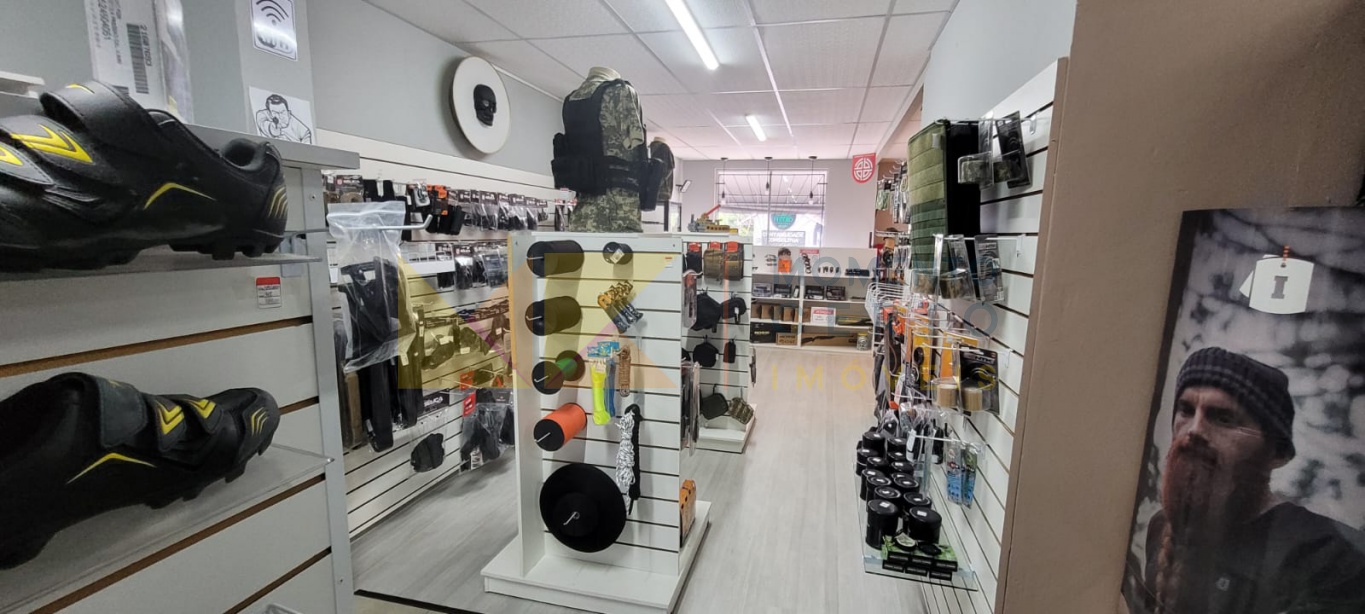 Excelente ponto comercial na Rua General Osório, com loja física na frente e estacionamento. Nos fundos área residencial com acesso independente — foto 4