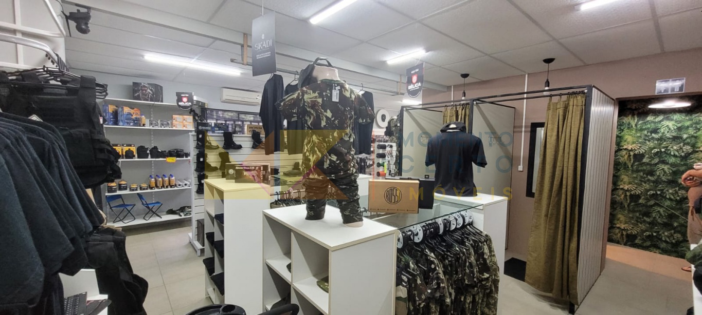 Excelente ponto comercial na Rua General Osório, com loja física na frente e estacionamento. Nos fundos área residencial com acesso independente — foto 7