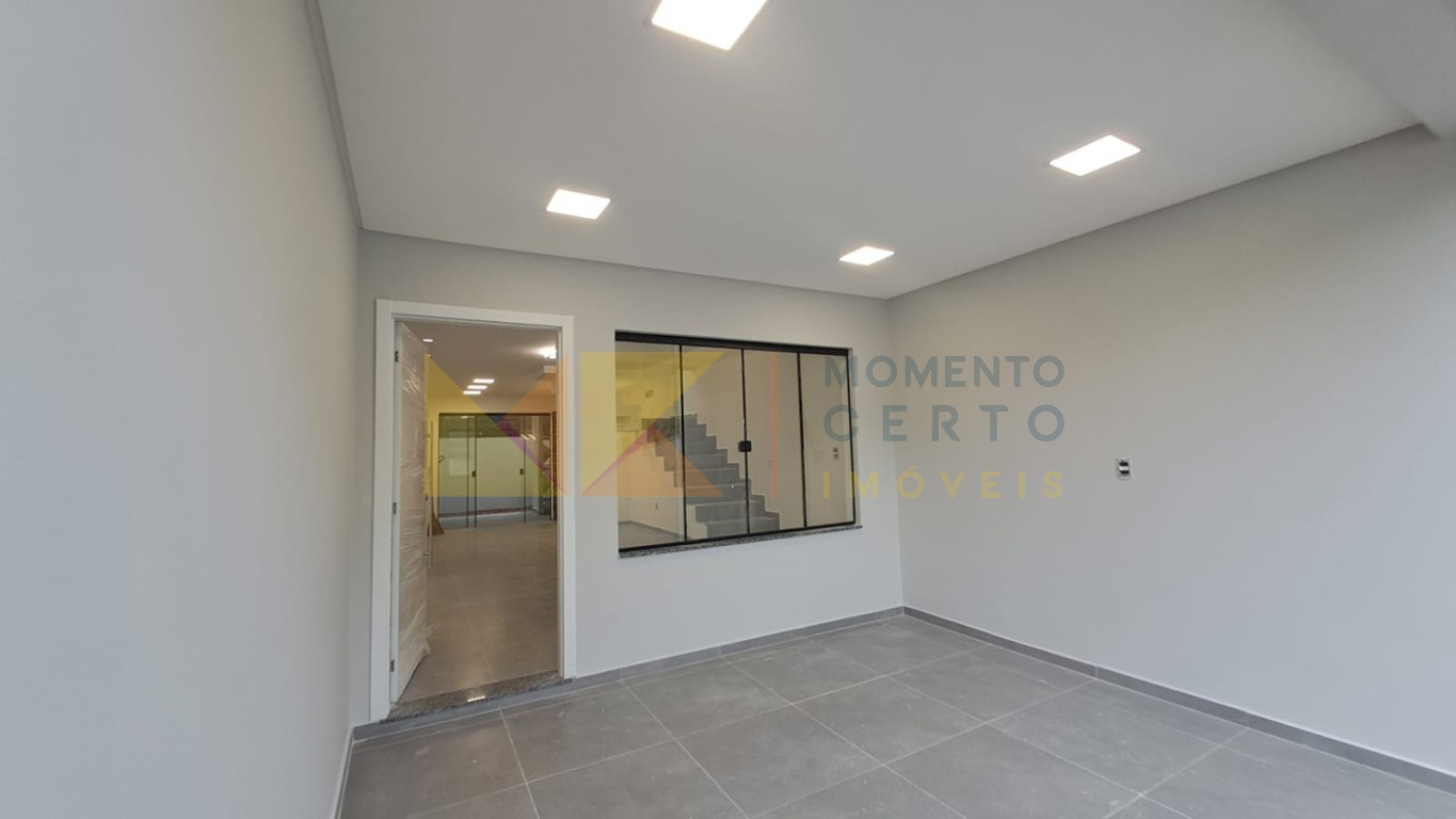 Ótimo Sobrado Amplo, de 108m Privativos, Bem Arejado, Excelente para Viver !, com toda comodidade. — foto 3