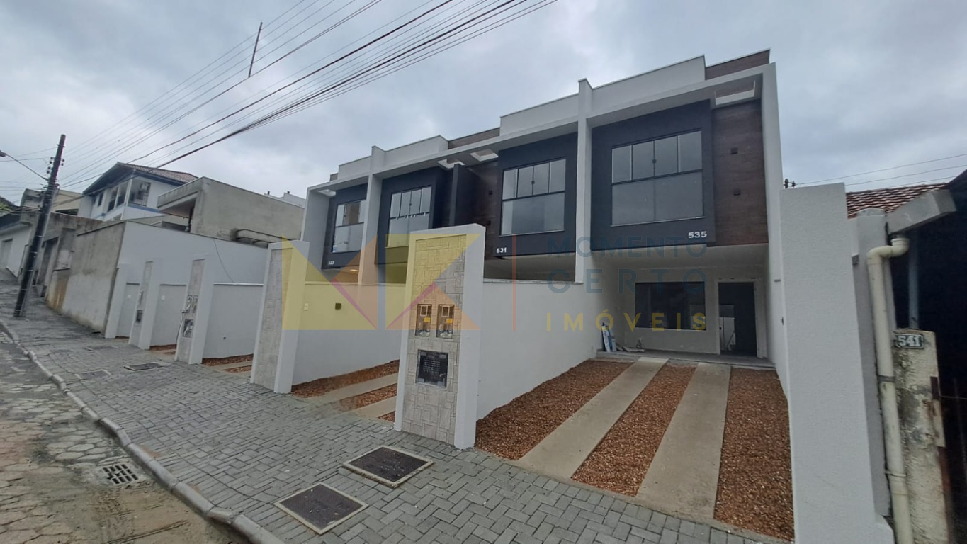 Ótimo Sobrado Amplo, de 108m Privativos, Bem Arejado, Excelente para Viver !, com toda comodidade. — foto 2