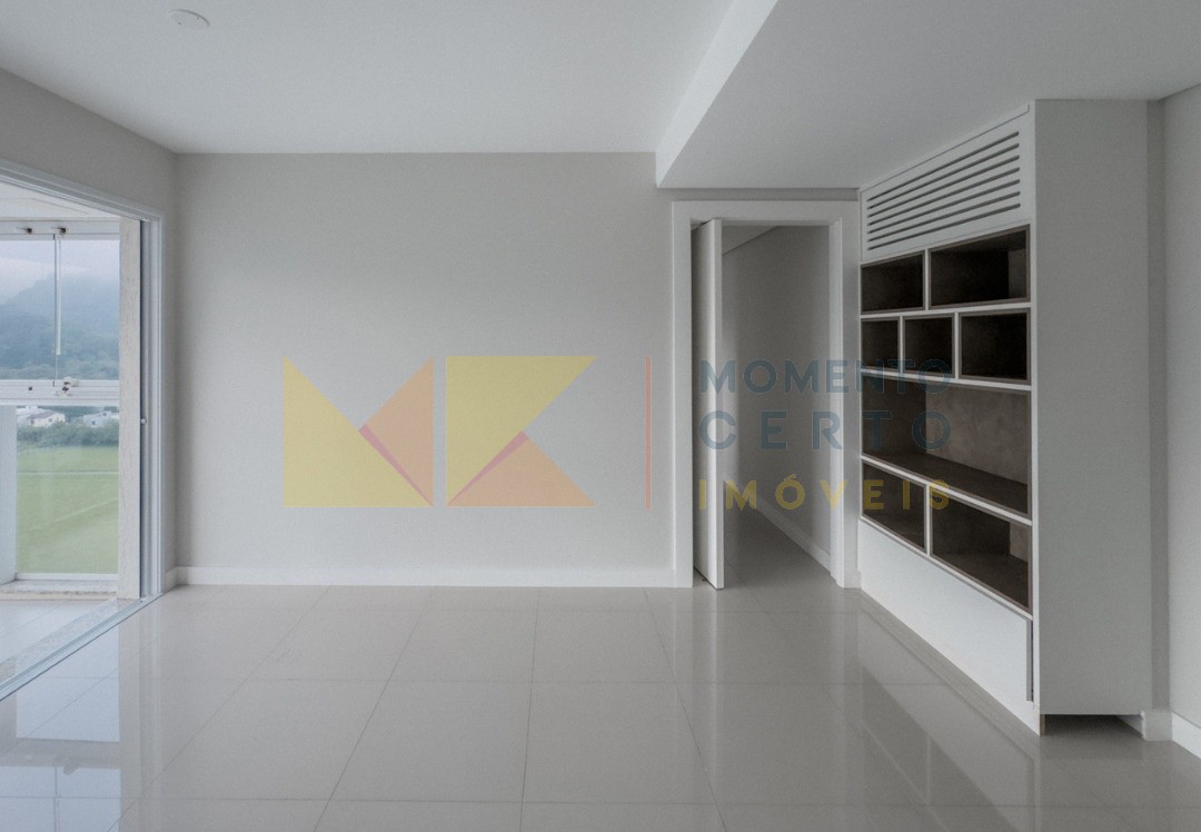 Apto a venda em Itajai - bairro Ressacada - foto 1