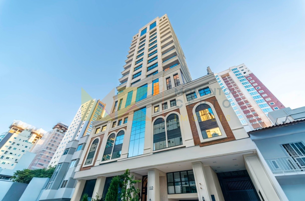 Apartamento de alto padrão em Balneario Camboriú - foto 1