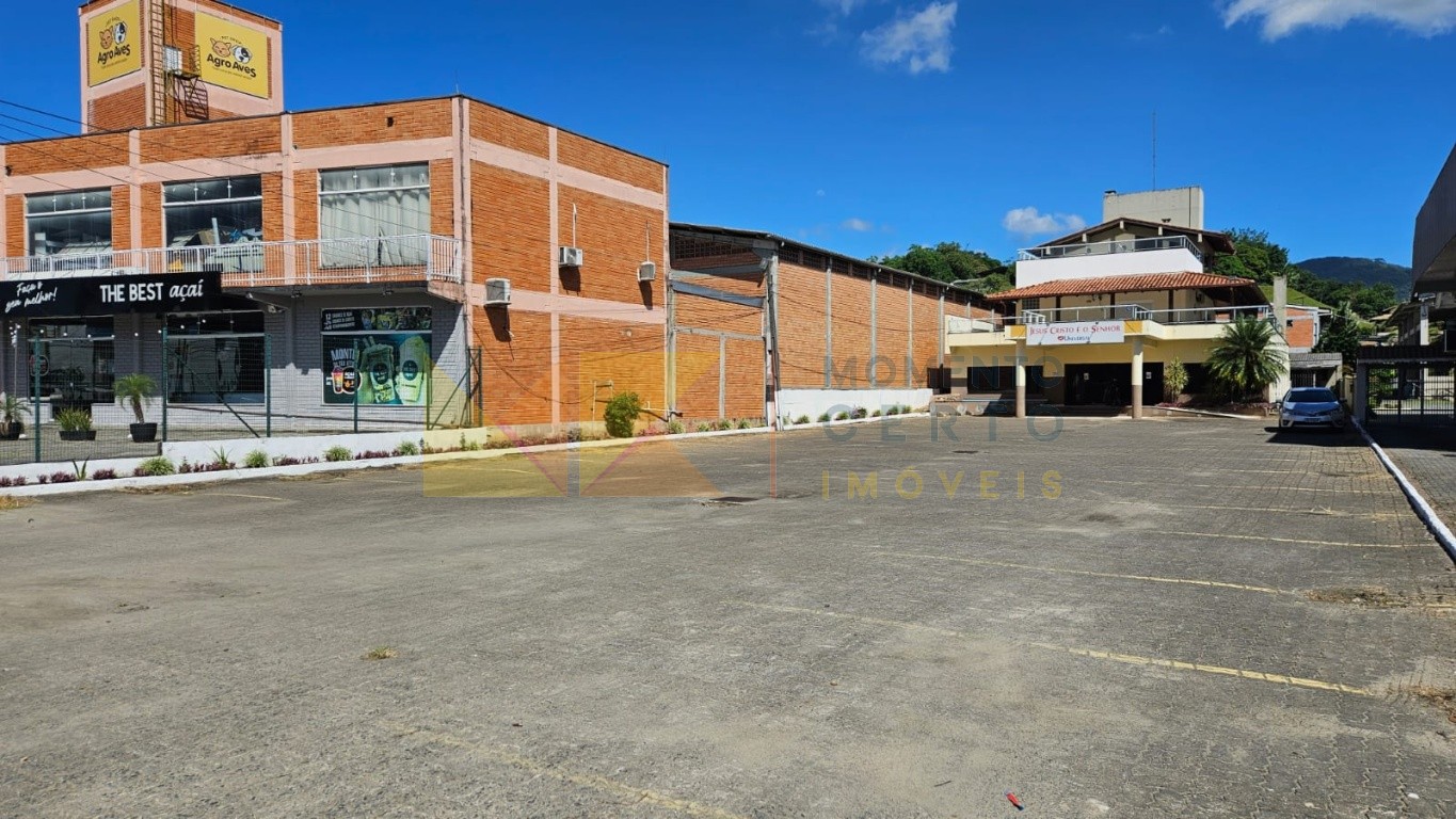 Prédio comercial e residencial a venda no Bairro Itoupava Central - foto 1