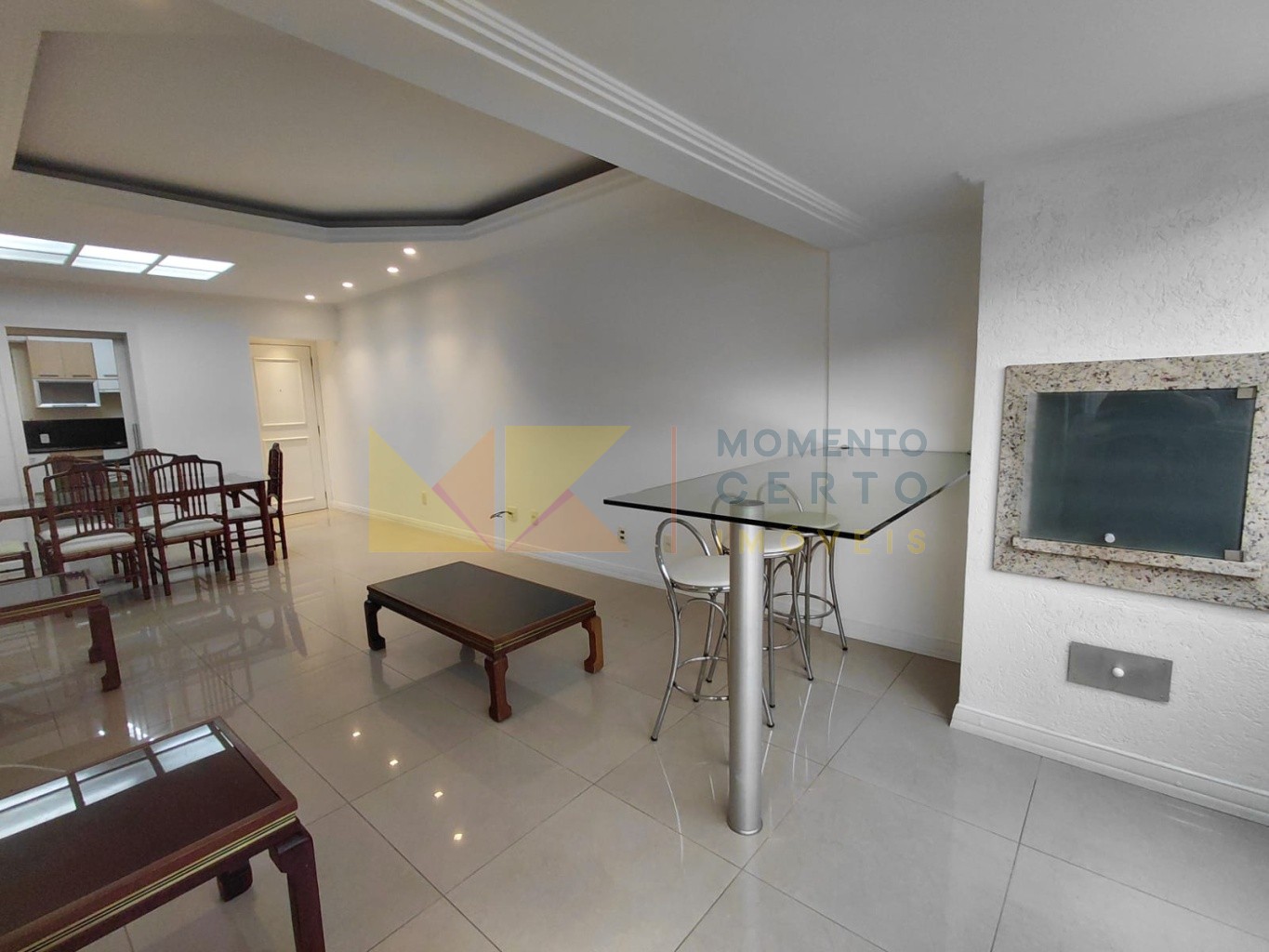 Apto semi mobiliado para locação no Bairro Victor Konder — foto 3