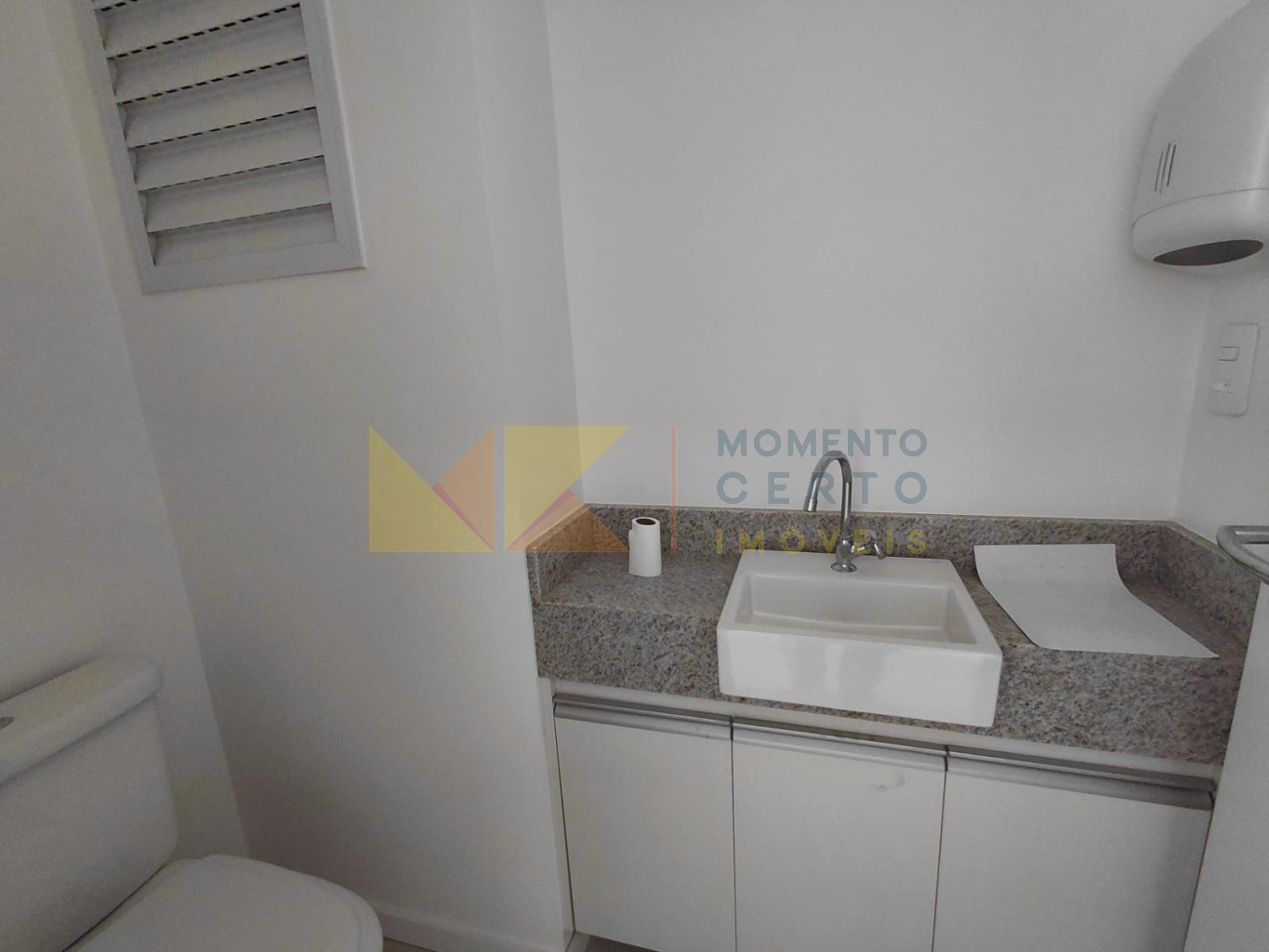 Sala Comercial para Locação no Centro de Blumenau — foto 4