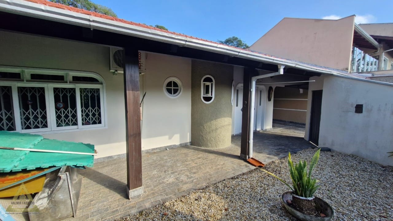 Seu novo lar espera por você no coração do Água Verde! — foto 3