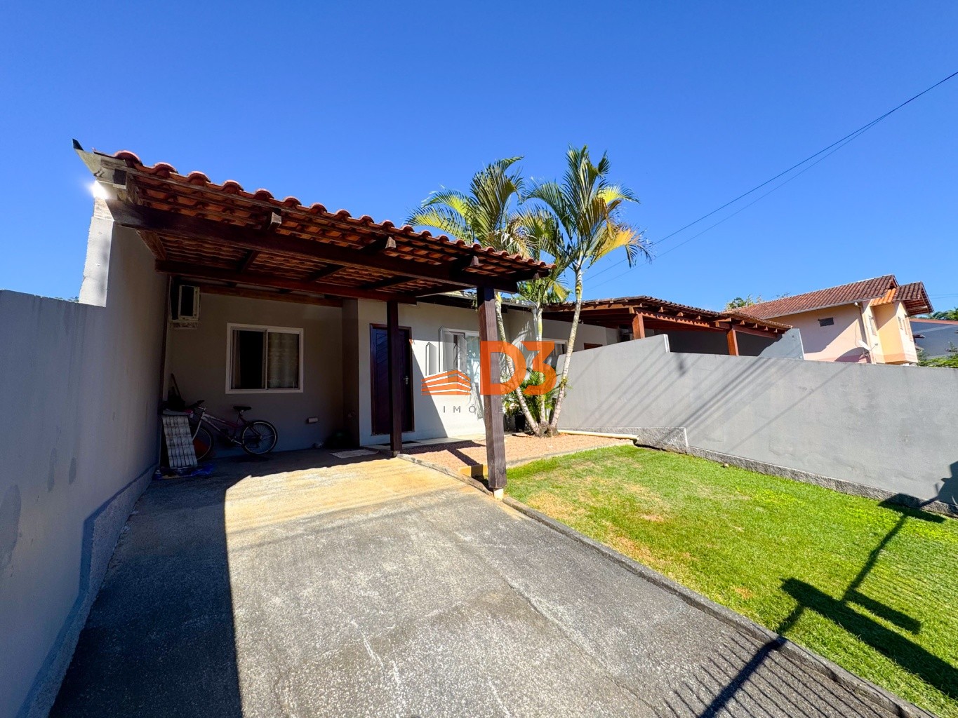 Linda Casa Geminada à Venda no Testo Salto - Blumenau/SC - foto 1