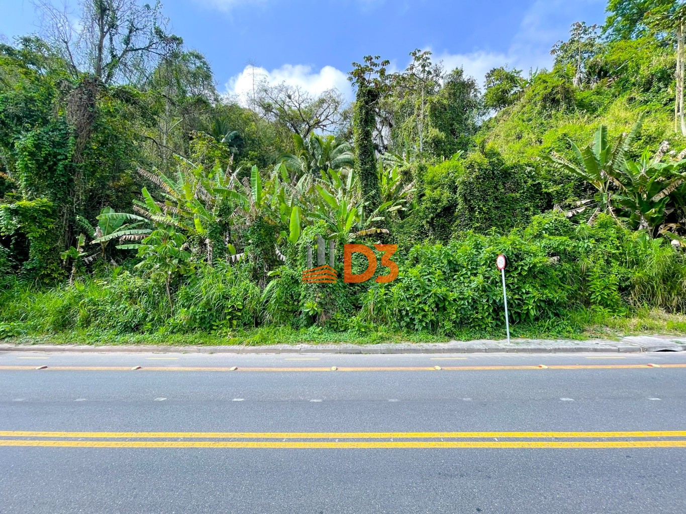 Amplo Terreno no Bairro Boa Vista - foto 1