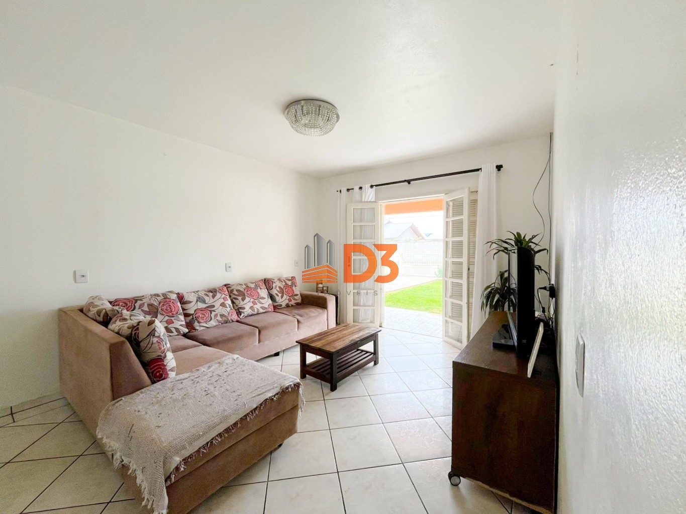 Excelente casa localizada na Meia Praia, em Navegantes — foto 4