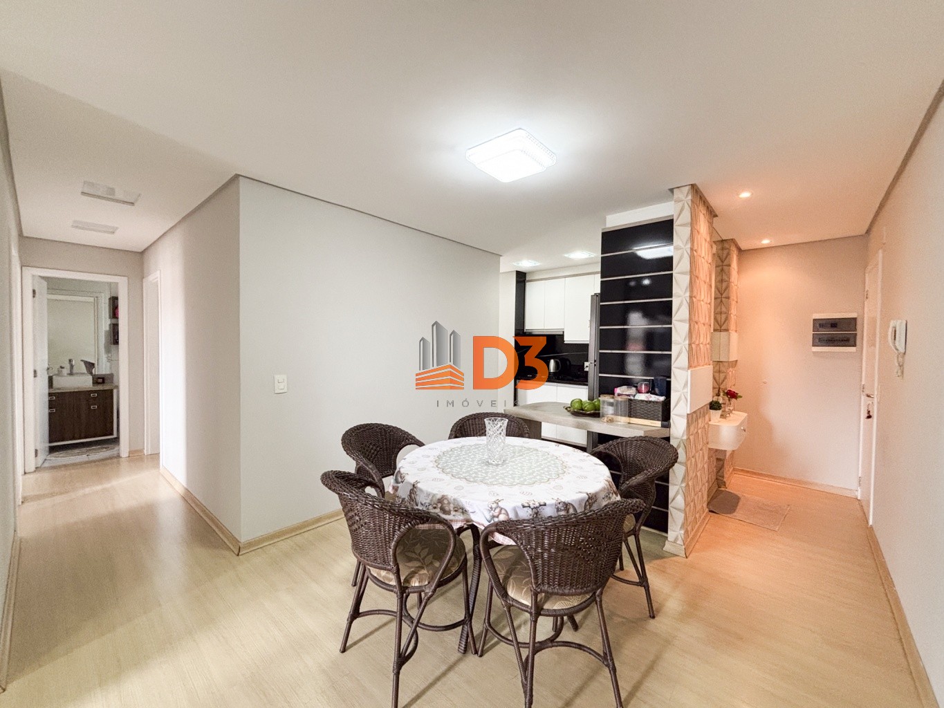 Apartamento Mobiliado com 03 dormitórios — foto 6