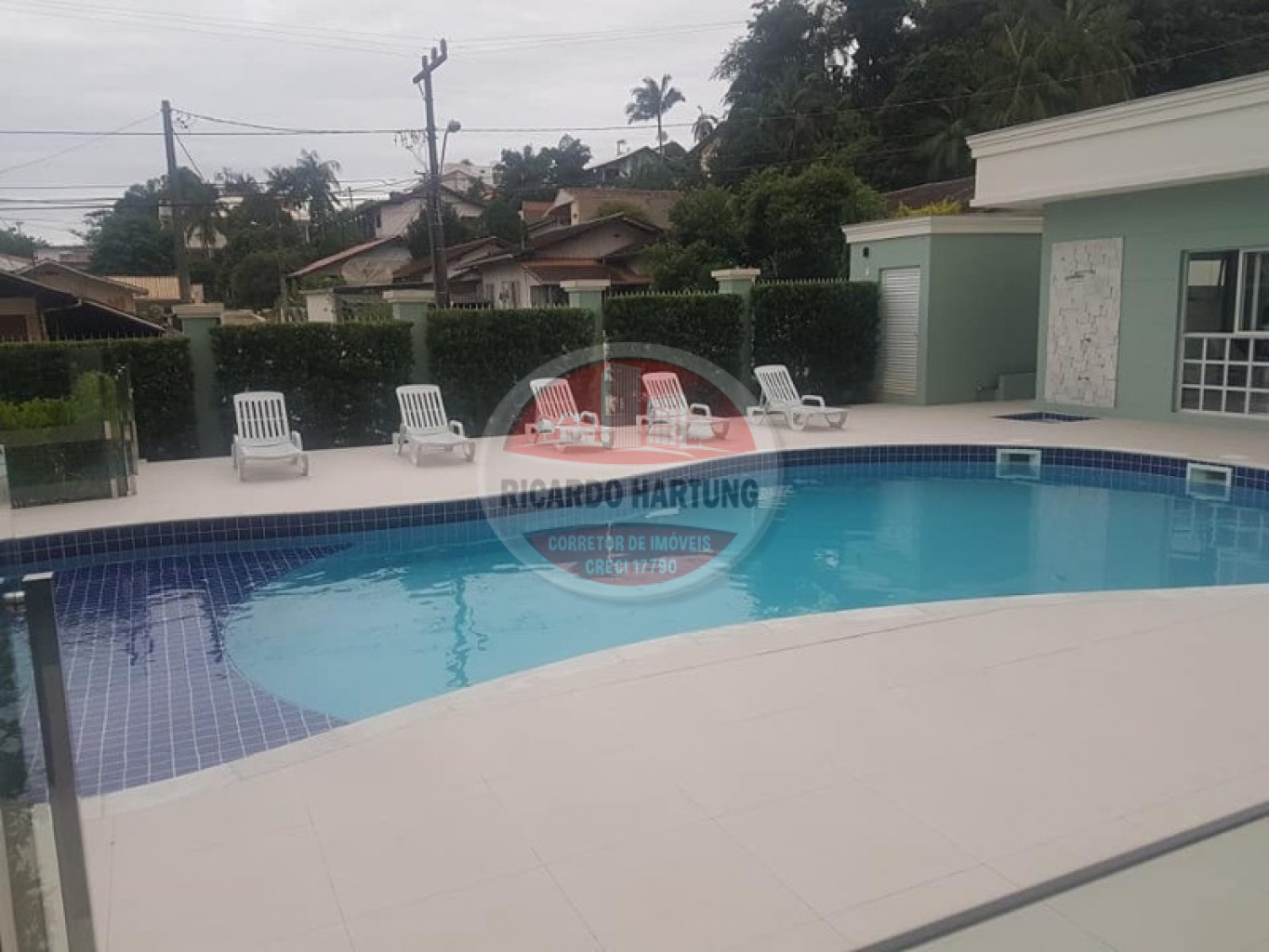 Excelente apartamento mobiliado e escriturado, localizado no bairro Itoupava Seca — foto 3