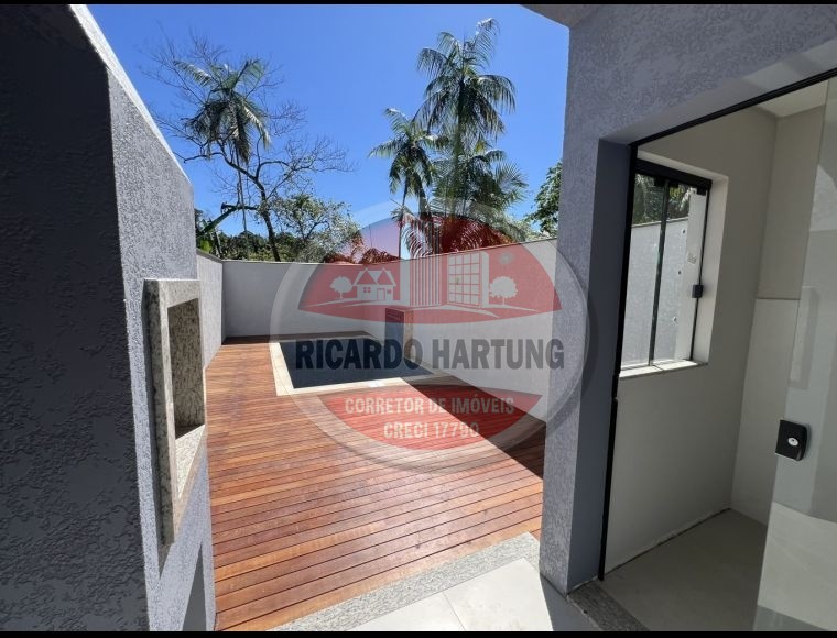 Sobrado novo com área de festa e com piscina no bairro Testo Salto — foto 3