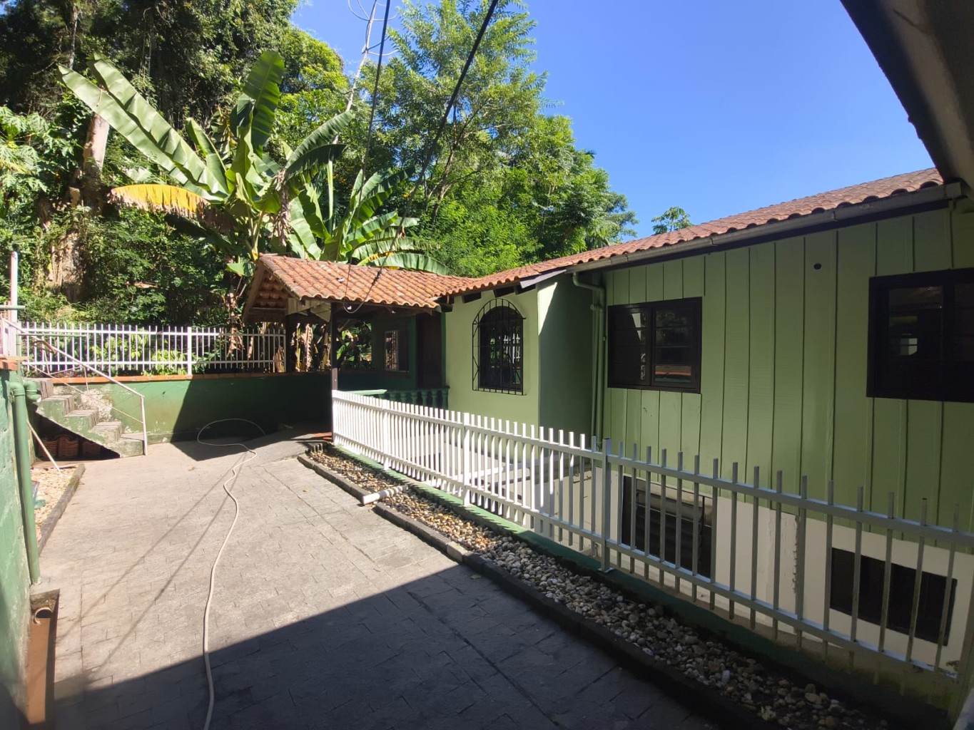 Casa Mista localizada no bairro Garcia, próxima ao Centro de Blumenau — foto 5