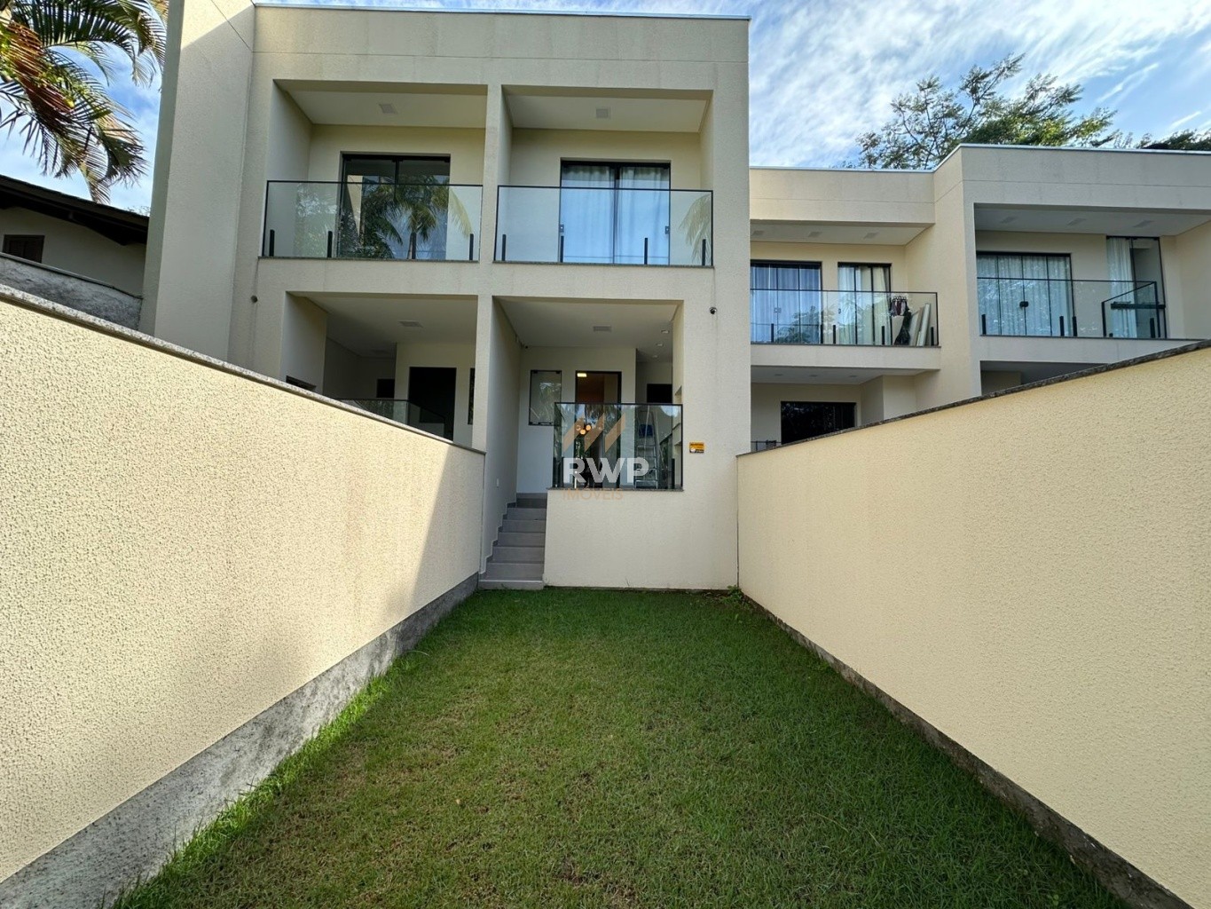 Área Fundos