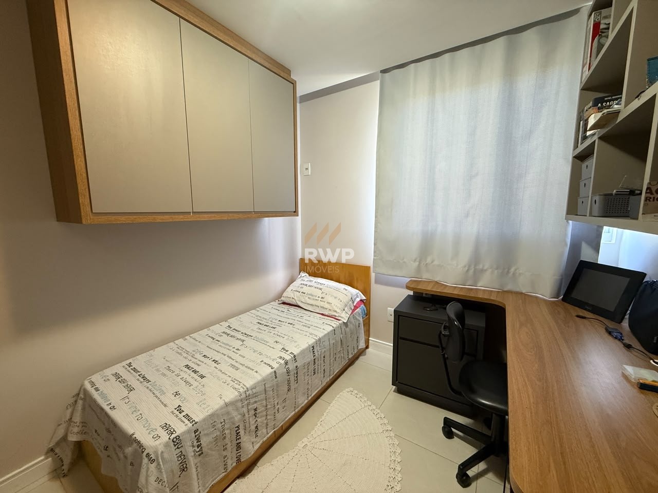 Quarto 01