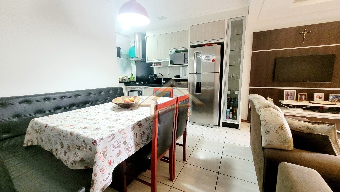 Apartamento semi mobiliado com três dormitórios no bairro Itoupavazinha! - foto 1