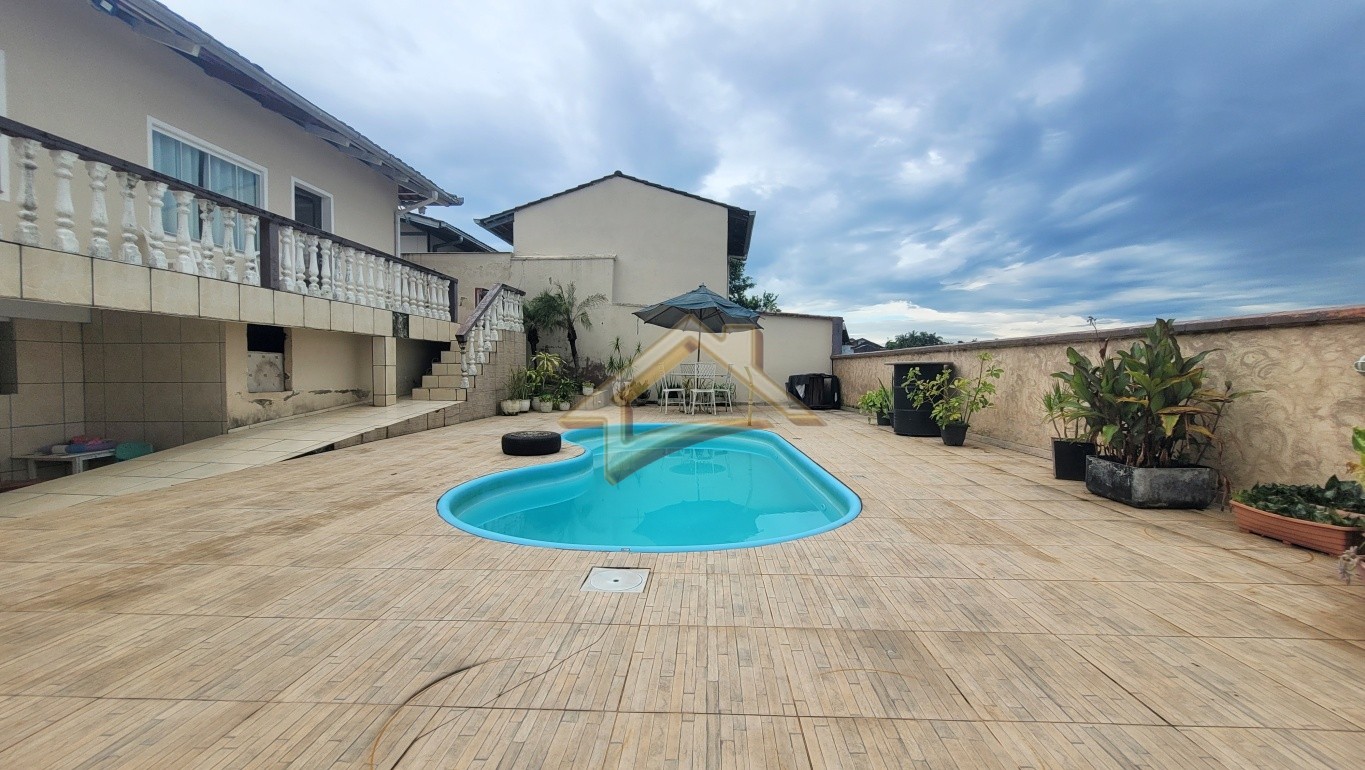 Casa a venda no bairro Fortaleza em Blumenau! — foto 2